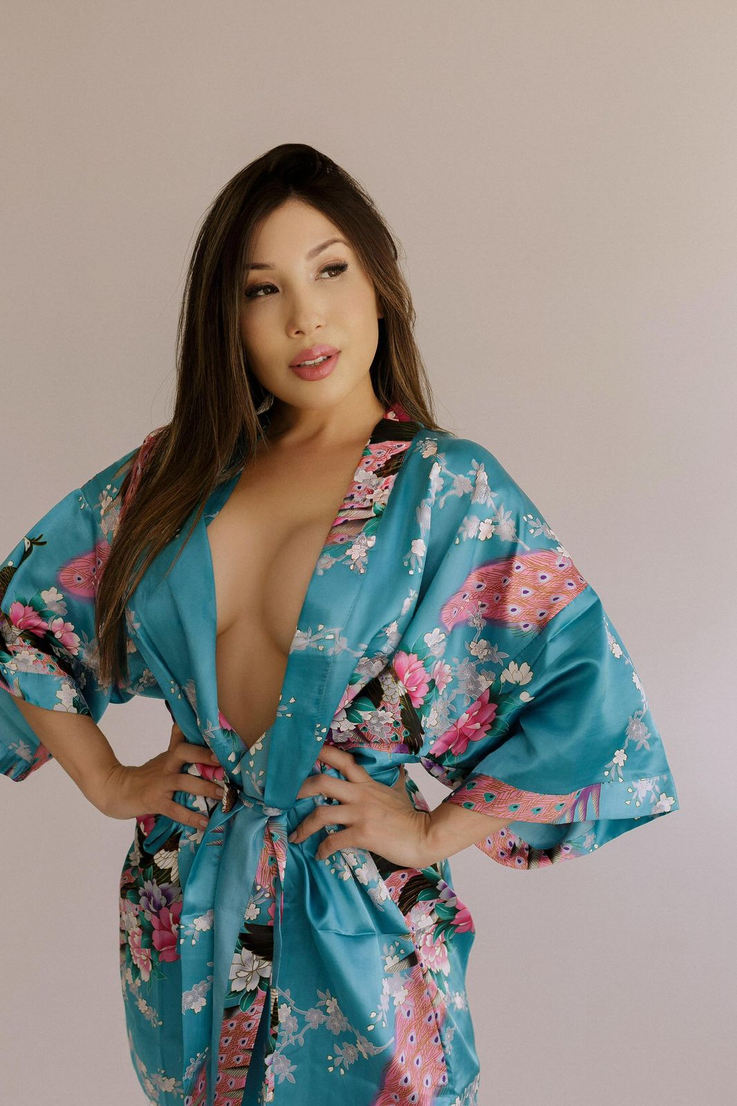 Somassagens - Japonesa Yuri Somassagens - Japonesa Yuri