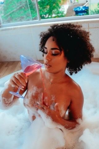 Somassagens - Lua Melo Somassagens - Lua Melo