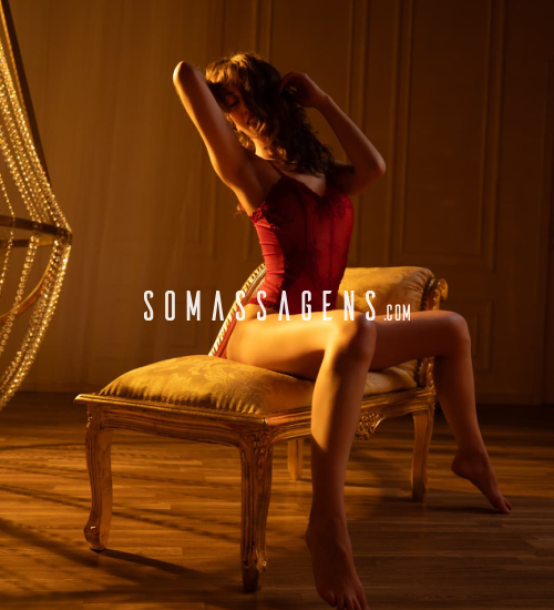 M&oacute;nica Portuguesa Lotus